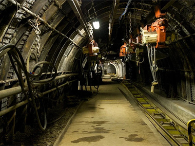 Surveillance de passage de mine de charbon